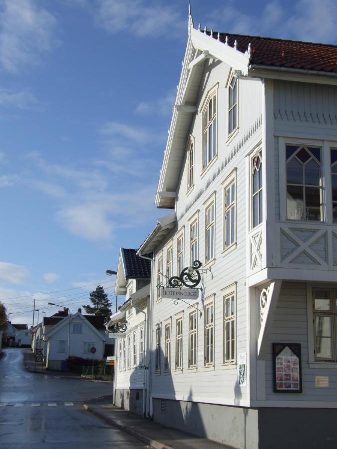 Lillesand Hotel Norge Exterior photo